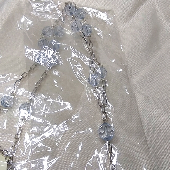 Cross Necklace - Picture 4 of 8